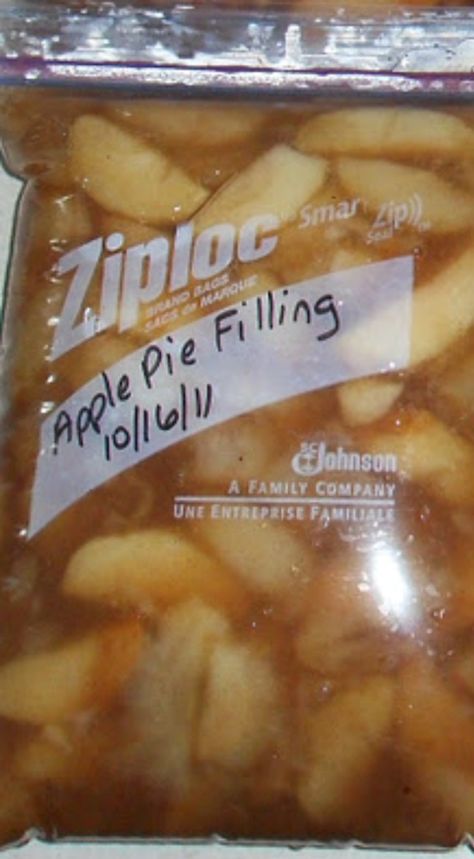 Freezer Apple Pie, Freezing Apple Pie, Freezer Apple Pie Filling, Apple Pie Filling Recipe, Apple Pie Filling Recipes, Pie Fillings, Homemade Apple Pie Filling, Freezing Apples, Canned Apple Pie Filling