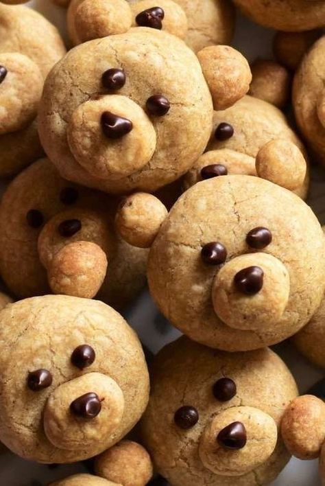 Brown Butter Maple Shortbread Bear Cookies, Desserts For Husband, Deserts For Boyfriend, Bear Cookies Recipe, Baking Biscuits Recipes, Unique Cookie Packaging, Teddy Bear Biscuits, Fun Christmas Cookie Recipes, Things To Bake For Thanksgiving