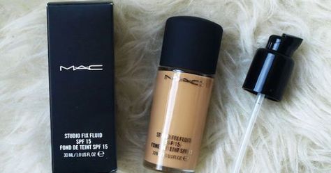 MAC's famous Studio Fix Fluid foundation is getting a massive makeover Mac Makeup Foundation, Oily Skin Products, Best Foundation For Oily Skin, Makeup Tutorial Mac, Makeup For Weddings, Mac Makeup Looks, Best Mac Makeup, Easy Eyeshadow, Mac Makeup Products