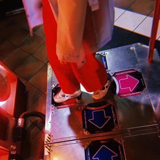 Arcade Spirits, Chilling Aesthetic, Paradise Aesthetic, The Princess Diaries, Dance Dance Revolution, Teenage Drama, Playlist Covers Photos, Dance Playlist, Retro Nike