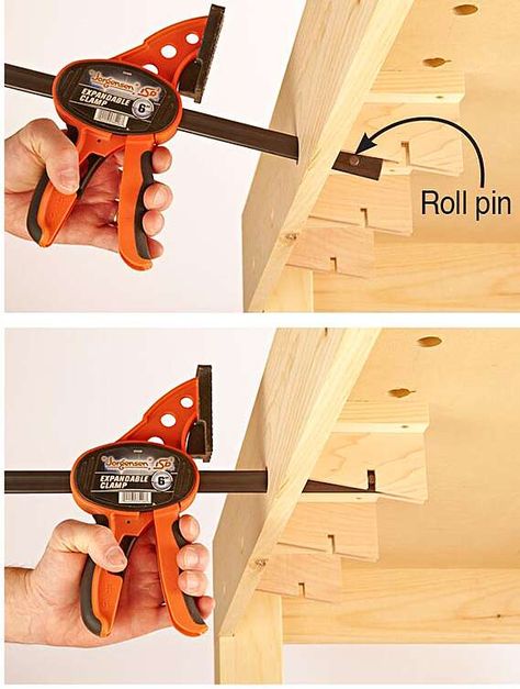 clamp Shop Hacks, Awesome Woodworking Ideas, Workbench Plans Diy, Bar Clamp, Bar Fits, Wood Crafting Tools, Diy Workbench, Garage Work Bench, Wood Shop Projects