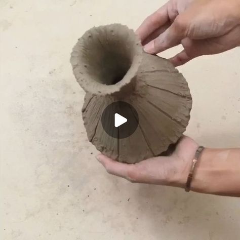 Mitu Haq on Instagram: "Quick demo on a simple way of making VASE (with coil texture) using SLAB method •
•
•
•
•
#clay #ceramic #porceline #art #artofinstagram #handbuilding #sculpture #photography #pdblais #ceramicart #stoneware #ceramicartist #artist #instapottery #potter #playwithclay #whiteclay #clayart #pots #ceramicbowls  #potteryvideos #ceramicmaking #ceramicist #friday #potterydemo #demos #claytutorials #ceramictutorial @pdblais @pottery_videos @pottery_lovers #pottery_lovers #potteryvideos" Pottery Videos, Play Clay, Sculpture Photography, Clay Tutorials, White Clay, Ceramic Artists, Ceramic Bowls, Clay Art, Ceramic Art