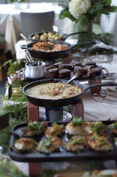 Cast iron on bricks with sterno for beans and queso. Buffet Presentation, Buffet Set Up, Wedding Food Stations, Catering Display, Buffet Set, Food Stations, Chafing Dishes, Catering Food, Food Displays