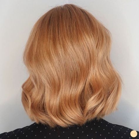 Copper Peach Hair, Peach Hair Color, Light Red Hair, Peach Hair Colors, Hair Colour Design, Strawberry Blonde Hair Color, Peach Hair, Ginger Hair Color, Copper Hair Color