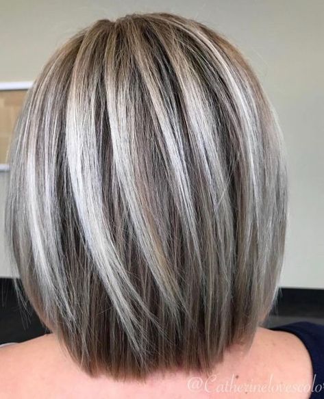 Long Straight Ash Blonde Balayage Bob Blonde Balayage Bob, Kort Bob, Balayage Bob, Ash Blonde Balayage, Medium Layered Haircuts, Silver Highlights, Transition To Gray Hair, Blending Gray Hair, Gray Hair Highlights