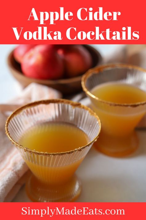 Two apple cider vodka cocktail with cinnamon sugar rim. Apple Cider Martini, Cider Martini, Whipped Vodka, Best Fall Recipes, Fun Drinks Alcohol, Fall Fun Food, Vodka Cocktail, Alcoholic Beverage, Everything Pumpkin