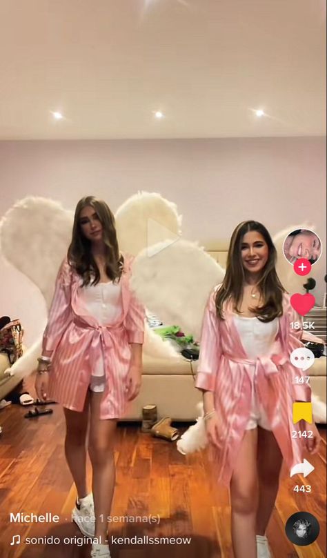 Kardashian Vs Angels Halloween, Supermodel Halloween Costume, Vs Angles Halloween Costumes, Vs Supermodel Costume, Victoria’s Secret Angel Halloween Outfit, Vs Models Halloween Costumes, Victoria’s Secret Costume, Victoria’s Secret Costume Halloween, Victoria Secret Model Costume Halloween