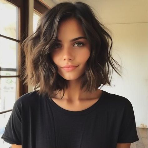 Master the Art of Hairstyling with How-To Guides | Become a Pro Bob Haircuts For Women Brunette, Cool Brown Short Hair, Bob Hairstyles For Fine Hair Round Face, Effortless Short Hair, Shoulder Length Hair Dark, Short Hair For Wavy Hair, Long Bob Brown Hair, Short Brown Haircut, Short Brown Wavy Hair