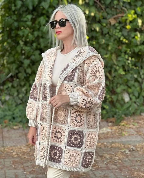 Oversize Sweater Knitting Pattern, Lidia Crochet Tricot, Crochet Sweater Design, Crochet Cardigan Pattern Free, Gilet Crochet, Granny Square Crochet Patterns Free, Crochet Sweater Pattern Free, Easy Crochet Patterns Free, Crochet Jacket