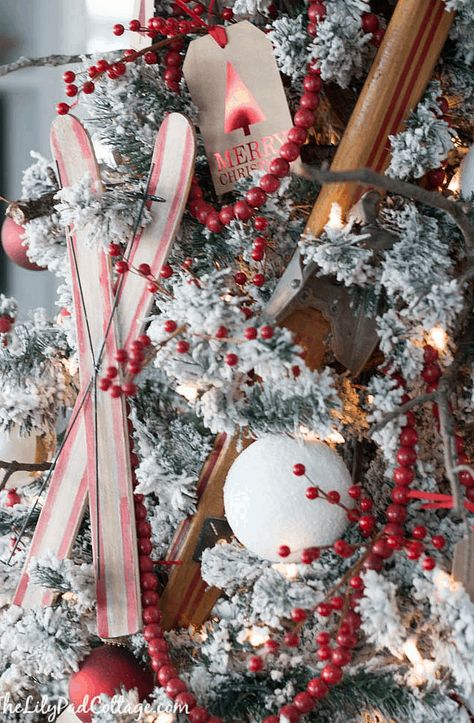 Ski Lodge Christmas Decor, Ski Lodge Christmas, Cozy Ski Lodge, Lodge Christmas Decor, Ski Christmas, Lodge Christmas, Lilypad Cottage, Ski Lodge Decor, Christmas Lodge