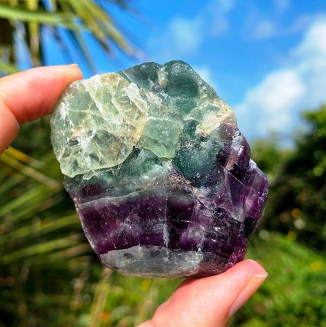 Marvel Oc, Raw Fluorite, Rainbow Rocks, Fluorite Stone, Purple Gems, Purple Fluorite, Blue Calcite, Memorial Stones, Spiritual Energy