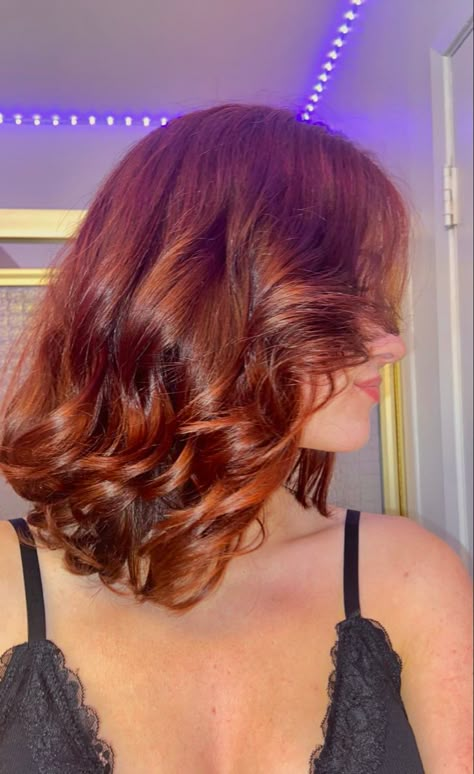 Short Wavy Red Hair, Wavy Red Hair, Red Hair Inspo, Short Wavy Hair, Short Wavy, Copper Hair, Hair Stuff, Aesthetic Hair, Hair Dye