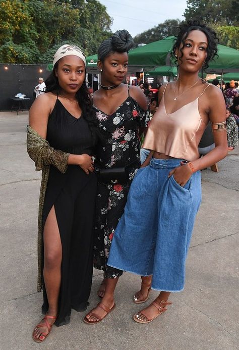 Music Festival Outfits Black Women, Hair And Makeup Ideas, Feminine Black Women, Afro Punk Fashion, Metallic Makeup, Fashion Dress Up Games, Black Bohemian, Da Brat, Music Festival Outfits