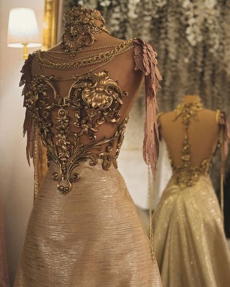 Fantasy Gala Dress, Day Court Aesthetic Dresses, Sun Themed Fantasy Dress, Nephi Garcia Dresses, Fantasy Ballgown Aesthetic, Day Court Acotar Dress, Warrior Dress Goddesses, Goddess Dresses Aesthetic, Fantasy Sun Dress