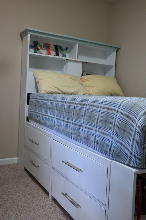 Twin Captains Bed With Storage, Under Twin Bed Storage Ideas, Diy Twin Bed With Drawers, Captains Bed Diy, Diy Captains Bed, Expanding Furniture, Diy Twin Bed Frame, Twin Bed With Drawers, Twin Captains Bed