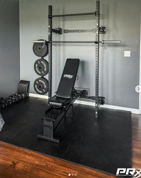 Basement Gym Ideas, Dream Home Gym, Home Gym Setup, Home Gym Garage, Half Rack, Basement Gym, Gym Setup, Gym At Home, Plate Storage