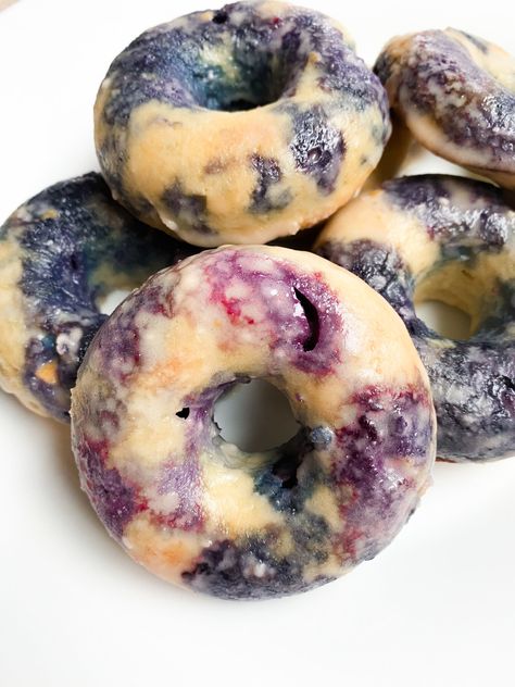 Gf Donut Recipe, Blueberry Donuts, Glazed Donuts, Gluten Free Donuts, Gluten Free Sweet, Gluten Free Sweets, Gluten Free Dairy Free Recipes, Gluten Free Eating, Gluten Free Treats