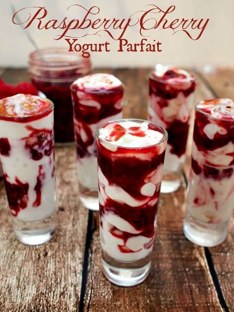 Raspberry Cherry Yogurt Parfait - an easy raspberry and cherry sauce combined with vanilla yogurt for the perfect afternoon snack Cherry Yogurt, Yogurt Parfait Recipe, New Year's Desserts, Healthy Dessert Recipes Easy, Healthy Afternoon Snacks, Cherry Sauce, Homemade Snickers, Parfait Recipes, Blackstone Griddle