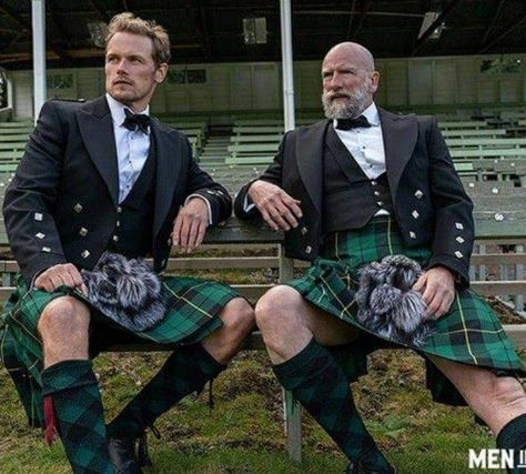 Hot Scottish Men, Scottish Men, James Fraser Outlander, Scottish Man, Kilt Outfits, First Ladies, Jamie Fraser Outlander, Outlander Tv Series, Sam Heughan Outlander