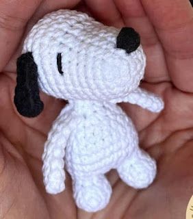 PATRONES AMIGURUMI GRATIS: PATRON GRATIS SNOOPY AMIGURUMI 63871 Crochet Pattern, Amigurumi, Crochet Patterns, Snoopy, Internet, Crochet, Pattern