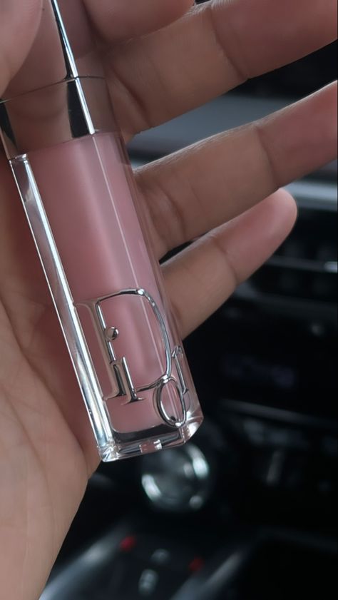 Dior Addict Lip Maximizer, Dior Lipgloss, Dior Lip, Dior Addict Lip, Lip Gloss Collection, Fancy Makeup, Dior Beauty, Dior Addict, Makeup Obsession