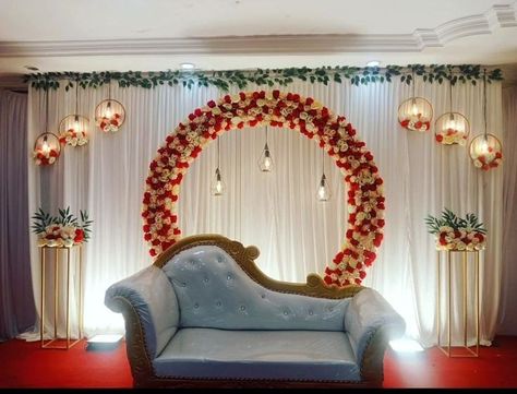 Stage Decoration Photos, Leaf Decor Wedding, Haldi Ceremony Decorations, Engagement Stage Decoration, Engagement Themes, Reception Stage Decor, Simple Stage Decorations, Wedding Setup, Wedding Stage Decor