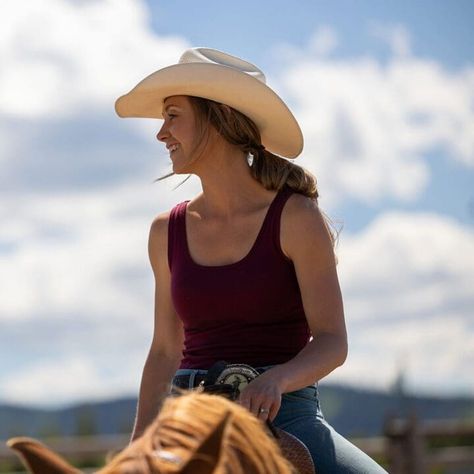 Amy From Heartland, Heartland Season 3, Heartland Season 5, Heartland Season 16, Heartland Season 9, Roping Horse, Amy Fleming, Mcleod's Daughters, Mysterious Events