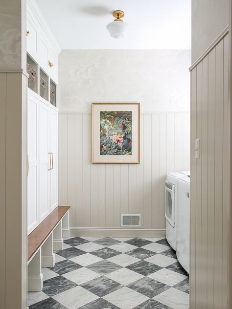 White Tile and Gray Grout: Light vs. Dark - Stefana Silber Patterned Laundry Floor, Black And White Checkered Floor Laundry Room, Gray And White Checkered Floor Kitchen, Gray And White Checkered Floor Bathroom, Checked Floor Bathroom, Gray Grout Bathroom, Gray Checkered Floor, Gray And White Checkered Floor, Grey And White Checkered Floor