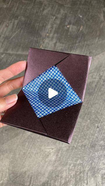 Fathers Day Gifts Ideas Craft, Origami Gift Card Holder, Origami Card Holder, Diy Card Holder, Origami Cards Diy, Gifts For Young Men, Origami Wallet, Gift Card Holder Diy, Origami Cards