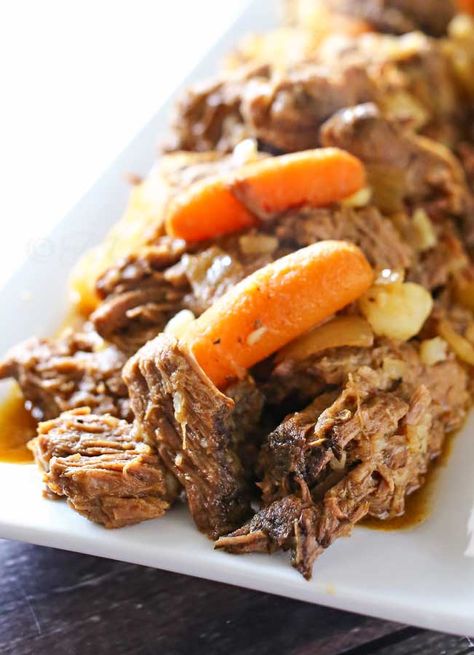 Crock Pot Recipes - Delicious Slow Cooker Recipe by kleinworthco.com at the36thavenue.com Rump Roast Recipe, Yankee Pot Roast, Roast Crock Pot, Roast Beef Crock Pot Recipes, Rump Roast, Easy Family Dinner, Delicious Slow Cooker Recipes, Crockpot Roast, Crockpot Recipes Beef