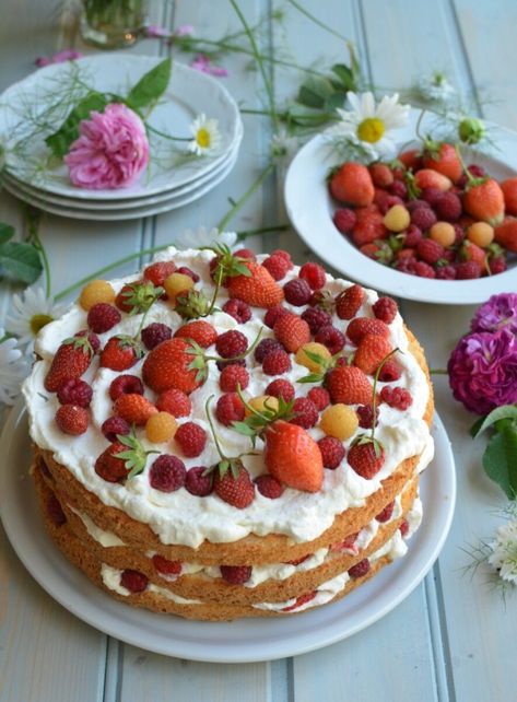 Swedish Midsummer Cake with Berries and Cream - Lavender and Lovage Midsummer Cake, Berries And Cream Recipe, Fat Free Cake, Swedish Midsummer, Cake With Berries, Berries And Cream, Layer Cake Recipes, Cake Mixture, Summer Cakes