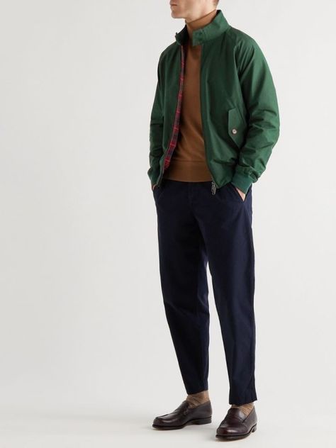 j-h-s en Tumblr Harrington Jacket Men, Green Jacket Outfit, Baracuta G9, Green Hoodie Men, Oxford Brogues, Jackets Uk, Harrington Jacket, British Heritage, Marlon Brando