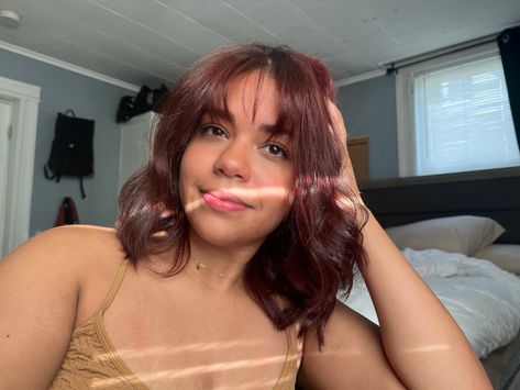 Red Shoulder Length Hair With Bangs, Shoulder Length Red Hair, Thesummeriturnedpretty Aesthetic, Claire Hair, New Hair New Me, Shoulder Length Hair With Bangs, Dream Hairstyles, Reddish Hair, Hairstyles And Colors