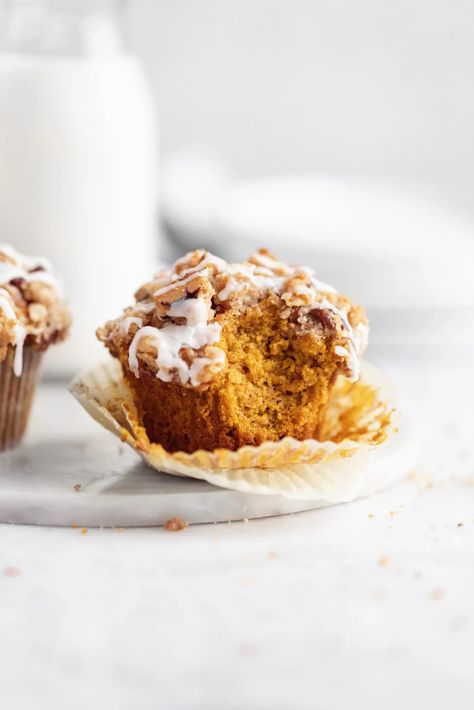 Pumpkin Streusel Muffins - Broma Bakery Pumpkin Baking, Pumpkin Streusel, Pumpkin Streusel Muffins, Broma Bakery, Coffee Cake Muffins, Streusel Muffins, Pumpkin Pie Mix, Muffin Streusel, Pumpkin Spice Coffee