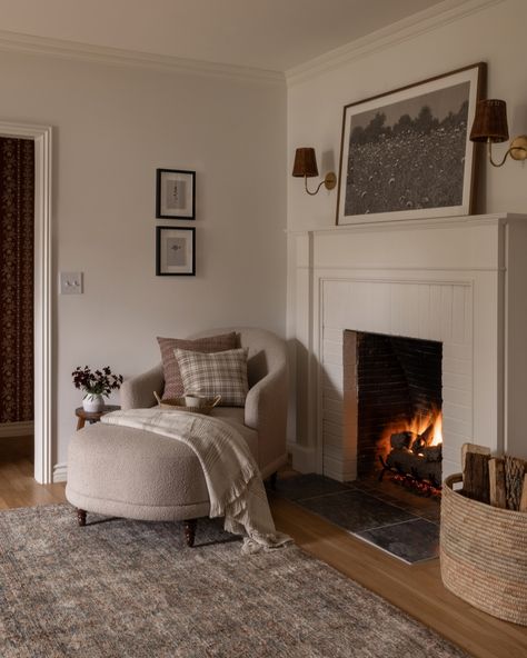 Have an empty or awkward corner in your home? Here are my top three ways to style them! 1️⃣ Add a table ⁠ 2️⃣ Use a chair⁠ 3️⃣ Bring in a plant⁠ Shop this room by @shoppeamberinteriors on LTK. #homedecor #amberinteriors #ltkhome Fireplace Seating, Organic Luxury, Shoppe Amber Interiors, Bedroom Fireplace, Silver Cloud, Colonial Revival, Amber Interiors, Mantel Decor, Cottage Design