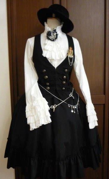 fashion Steam Goth, Formal Steampunk, Steampunk Librarian, Steam Punk Dress, Librarian Clothes, Steam Punk Fashion, Steampunk Costumes, Royal School, Kei Visual