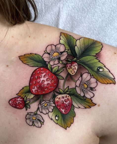 Cute Tattoo Designs, Strawberry Tattoo, Fruit Tattoo, American Traditional Tattoo Ideas, Traditional Tattoo Ideas, Petit Tattoo, Food Tattoos, Canada Quebec, Fusion Ink