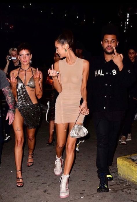 Abel And Bella, Rose Colored Glasses, Celebrity Street Style, Kardashian Jenner, Halsey, The Weeknd, Bella Hadid, Video Editor, Fashion Model