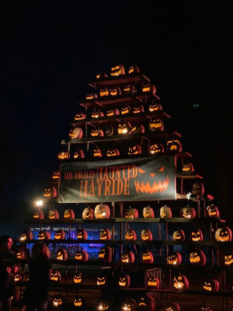 Halloween Los Angeles, Halloween In New York, Haunted Hayride, New York Night, Griffith Park, Halloween Inspo, West Coast, Cali, Orlando