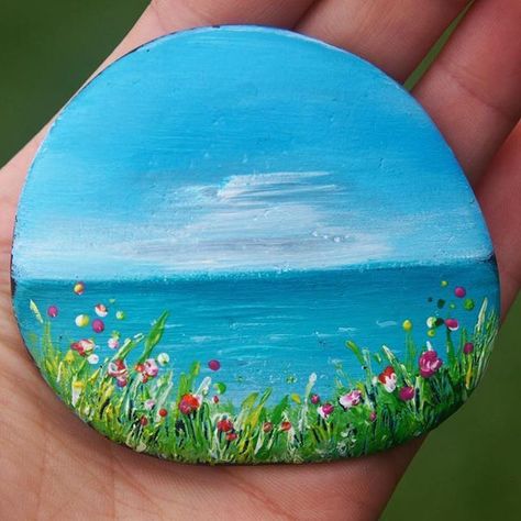 Cold Art, Stone Art Painting, Art Pierre, Painting Ocean, Paint Rocks, Painting Ideas Easy, Painted Rocks Craft, Painted Rock Ideas, Rocks Painted