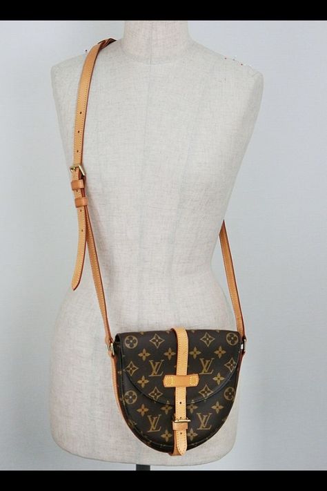 PM Chantilly Louis Vuitton Chantilly, Graceful Pm Louis Vuitton, Louis Vuitton Boetie Pm, Louis Vuitton Vanity Pm, Louis Vuitton New Wave Chain Bag, Chloe Drew, Louis Vuitton Handbags, Fun Bags, Bag Lady