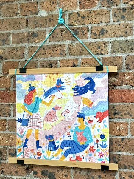 Hanging Puzzles On Wall With Frame, Hanging Puzzles On Wall Without Frame, Hang Puzzle On Wall Without Frame, Hanging Jigsaw Puzzles On Wall, Diy Puzzle Frame Ideas, Framed Puzzles Display, Framing A Puzzle Diy, Frame Puzzle Diy, Framing Puzzles Diy Wall Art