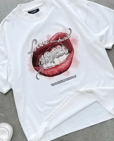 Nike Wallpaper Backgrounds, Vintage Shirt Design, Balenciaga Shirt, Graphic Trends, Streetwear Shirts, Boyfriend Fit Jeans, Concept Clothing, Shirt Design Inspiration, Wardrobe Outfits