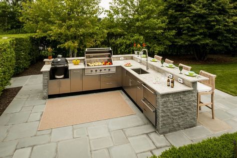 Design Grill, Backyard Barbeque, Outdoor Kitchen Countertops, Modern Outdoor Kitchen, Outdoor Kitchen Bars, Kitchen Design Diy, Outdoor Kitchen Plans, Outdoor Bbq Kitchen, Outdoor Kitchen Appliances