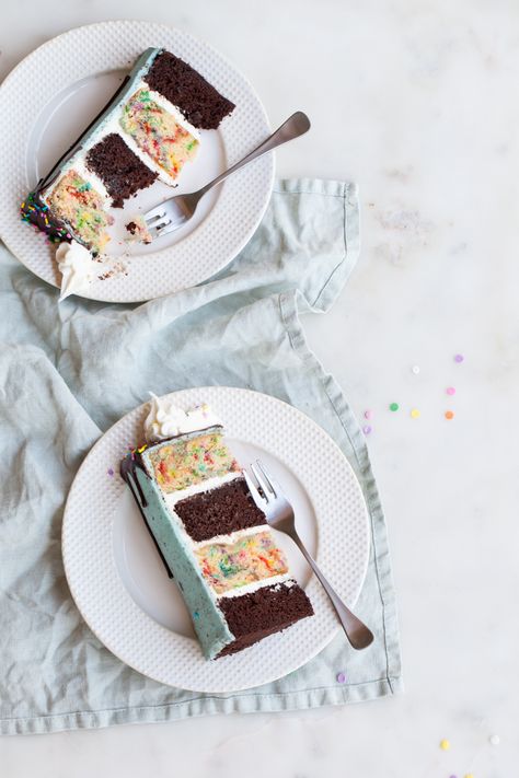 Birthday Oreo Layer Cake — Style Sweet Birthday Oreo Cake, Oreo Layer Cake, Drippy Cakes, Oreo Torte, Oreo Frosting, Whipped Buttercream, Chocolate Wafer Cookies, Confetti Cake, Funfetti Cake