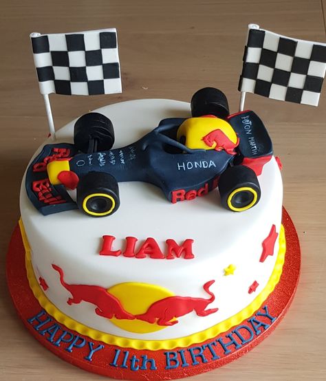 Red bull formula 1 birthday cake F1 Racing Cake Ideas, Red Bull Formula 1 Birthday, Red Bull Birthday Ideas, Red Bull Racing Birthday Party, Red Bull F1 Birthday Party Ideas, Formula 1 Bday Party, Pastel Redbull F1, Formula 1 Birthday Party Ideas Red Bull, Decoracion Fiesta Red Bull F1