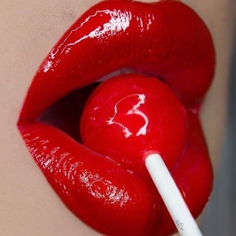 Lollipop Lips, Kosmetyki Mary Kay, Red Lipstick Shades, Wet Lips, Lip Art Makeup, Lips Photo, Best Red Lipstick, Lip Wallpaper, Candy Lips