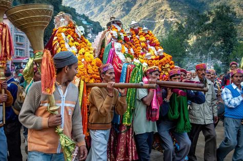 Kullu began observing the festival in the 17th century, during the reign of King Jagat Singh. The king had heard rumours that one of his subjects (some accounts say this man was a priest, others a farmer) possessed a trove of rare pearls. Kullu Dussehra, Rare Pearls, Group Dance, Animal Rights Activist, Kings Man, A Farmer, He Is Able, The Festival, Gods And Goddesses