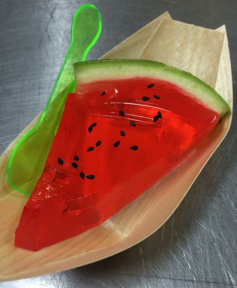 Watermelon Jelly Party Watermelon, Watermelon Jelly, Party Catering, Kids Party Food, Pool Party, Party Food, Kids Party, Jelly, Watermelon