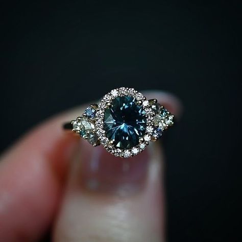 Alternative Engagement Rings Boho, Ethereal Rings, Ethereal Engagement Ring, Celestial Engagement Ring, Non Diamond Engagement Rings, Fantasy Accessories, Ring Inspo, Ring Pop, Dream Engagement